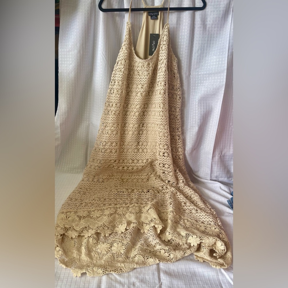 NWT City Chic Beige Crochet dress. Super cute!